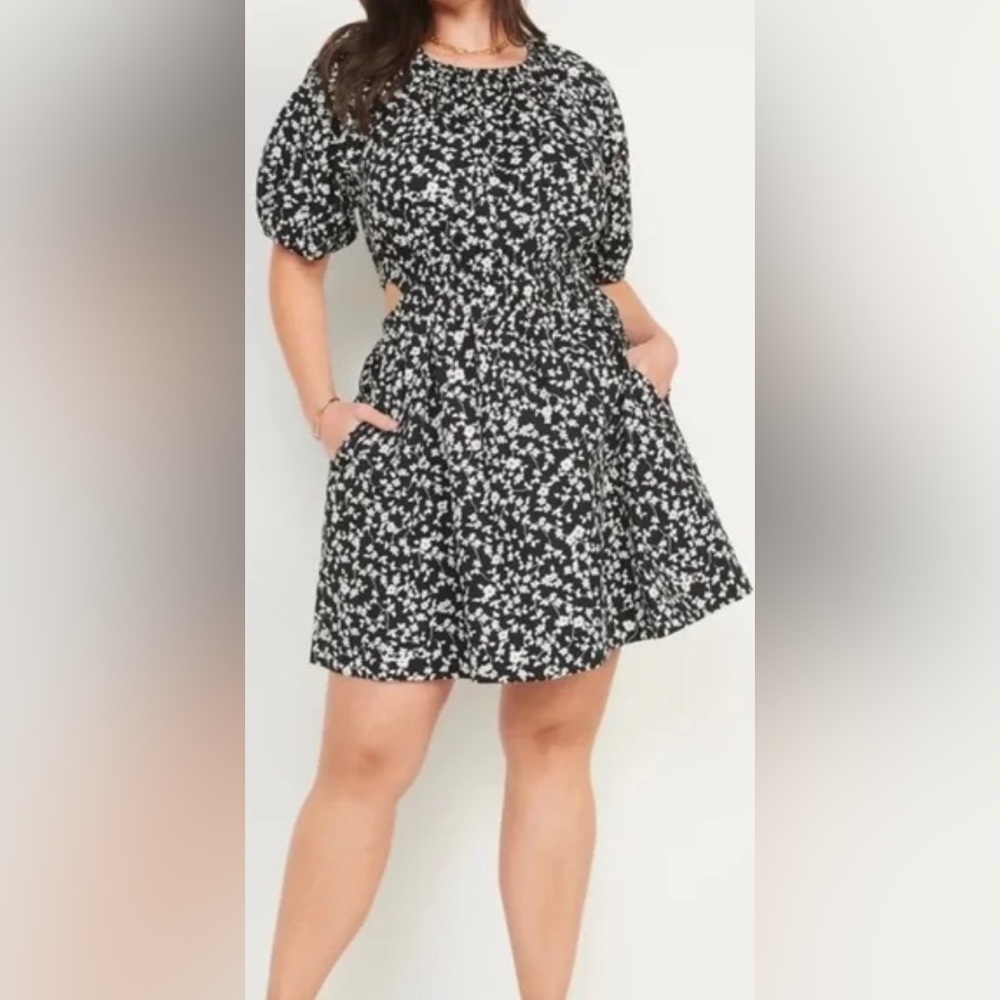 Old Navy Waist-Defined Puff-Sleeve Cotton-Poplin Side-Cutout Mini Dress Medium